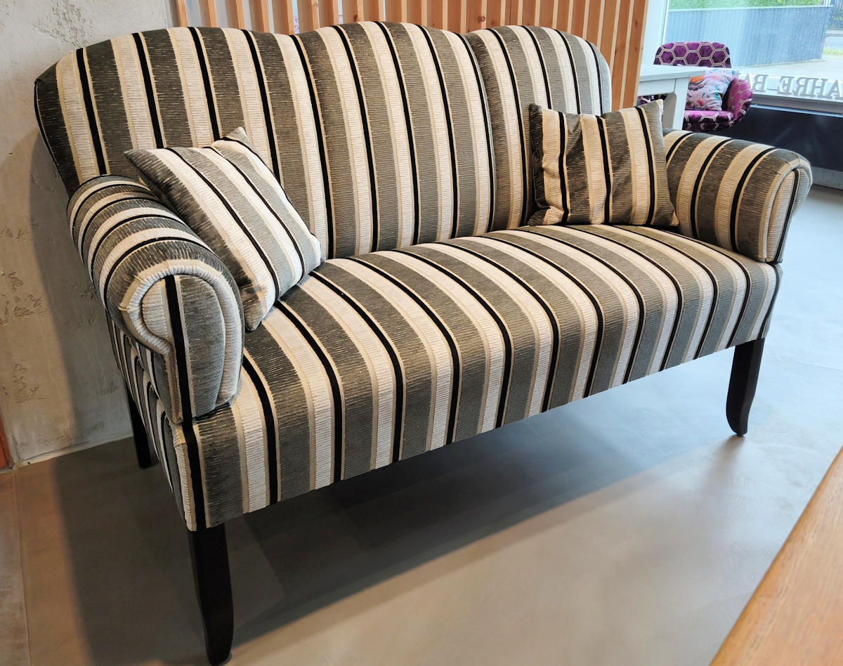 Tischbank Jever im Barnickel Factory Outlet
